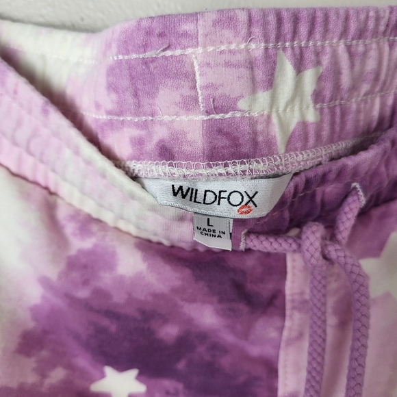 Wildfox 2 Piece Lounge Set Sweatshirt & Shorts Tie Dye Stars Purple Size Large‎ - Picture 6 of 11